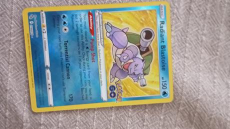 Pokemon karta radiant blastoise, 