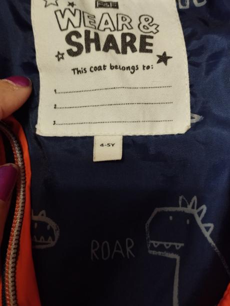 Oranzova bundicka, f&f,116