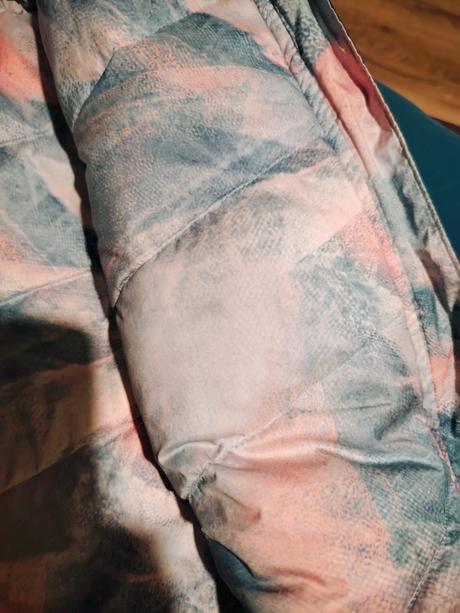 Vetrovka mercari, 152