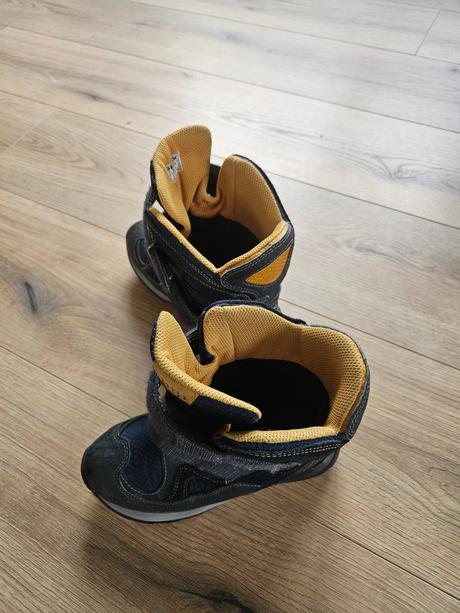 Zimne topánky, geox,32