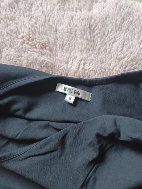 Čierne mini šaty, m