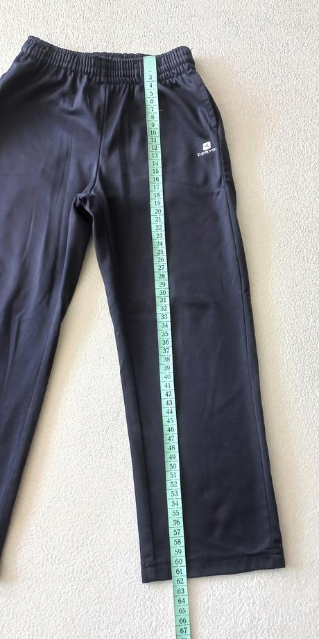 Tepláky, domyos,110