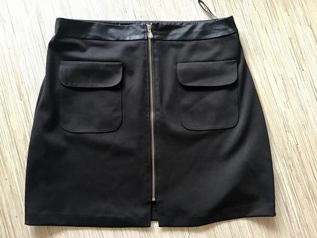 Sukna s koženkovym pasom, f&f,42