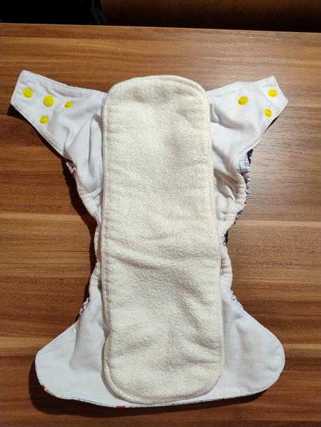 9 kapsových plienok s vkladačkami + dlhé vkladačky, bambi roxy