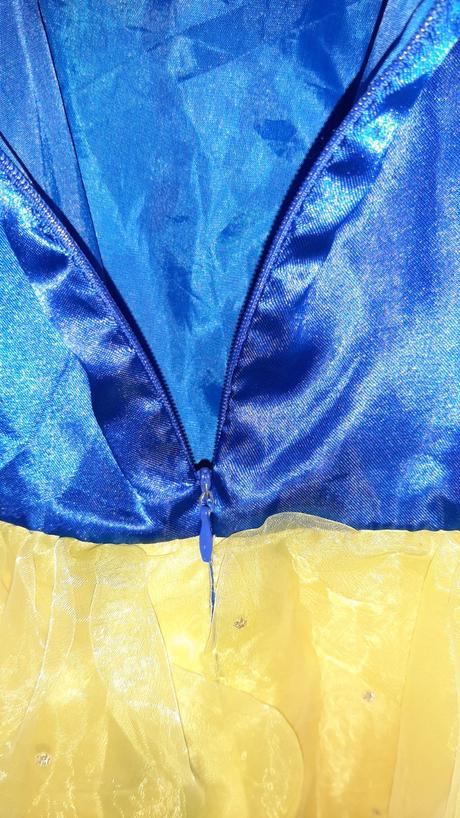 Kostým snehulienka,