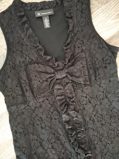 Čipkované šaty, s