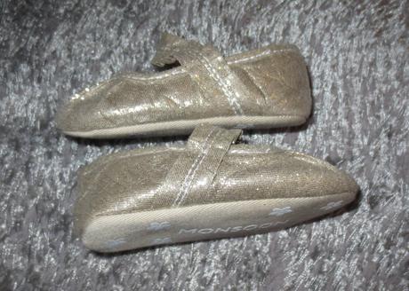 Elegantné capačky, 19