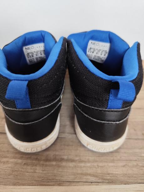 Členkové tenisky, adidas,25