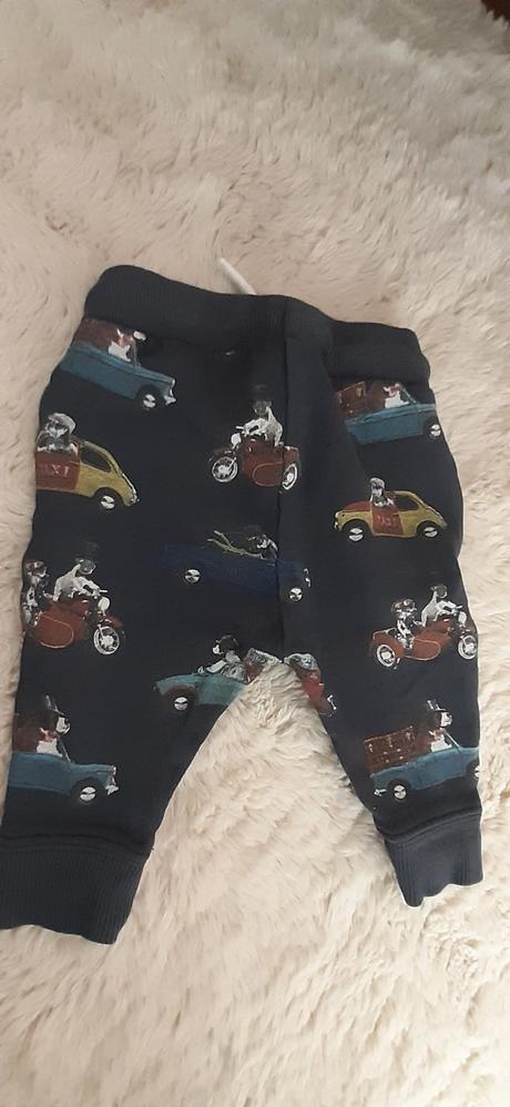 Autickove teplaky next, next,68