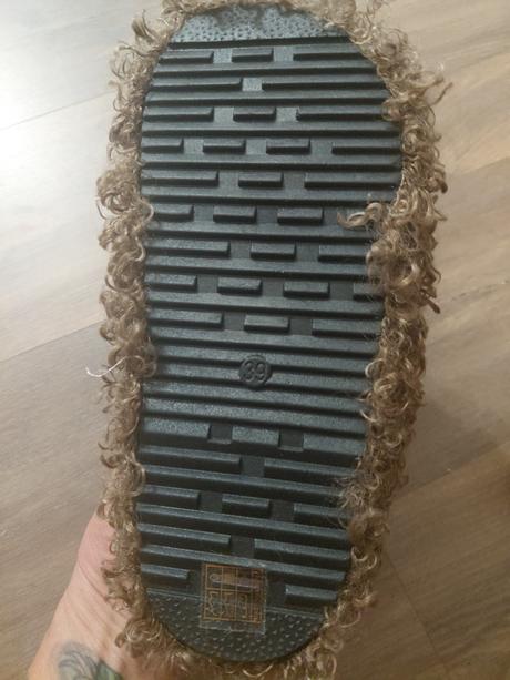 Chlpate papuce, 39