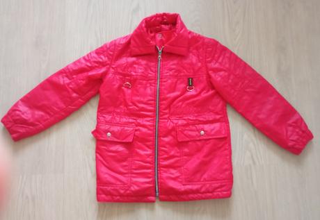 Červená vetrovka v. 164, 164