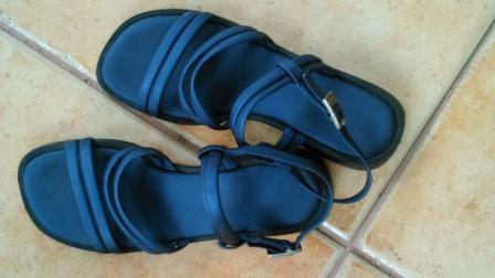 Sandálky esprit, esprit,37