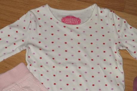 Tricka + nohavice, vyborny stav, 98