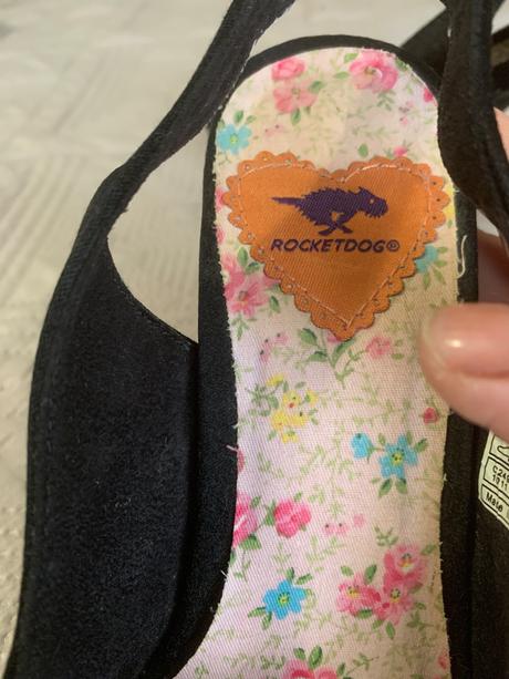 Čierne lodičky, rocket dog,38