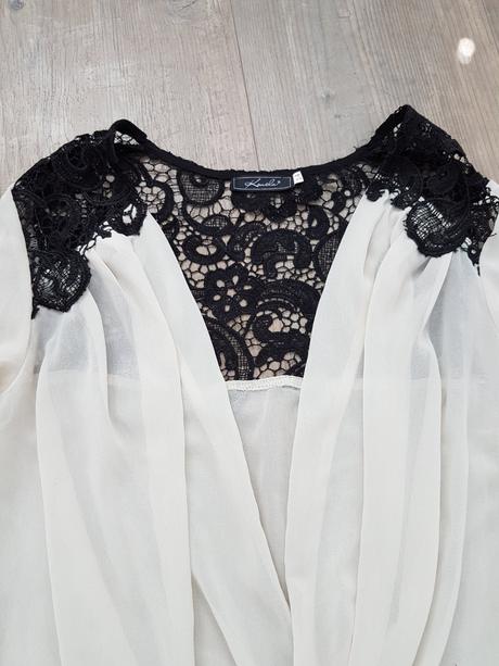 Priehladna bluzka s cipkou, l