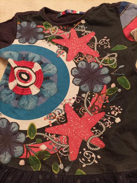 Šaty už aj s poštou, desigual,128