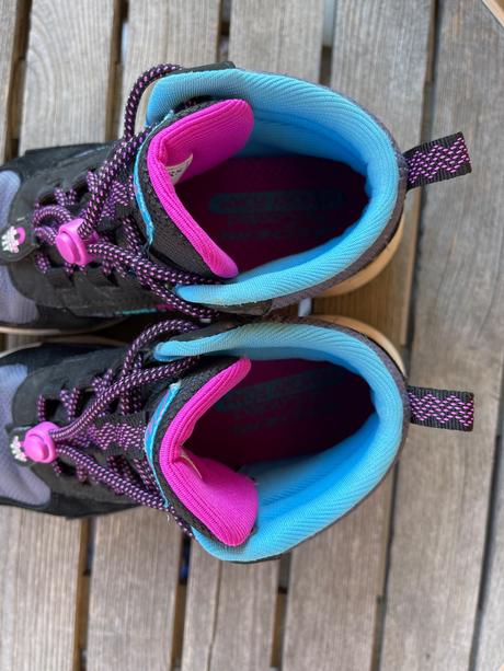 Turistické topánky, skechers,33