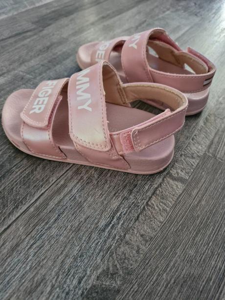 Sandále, tommy hilfiger,24