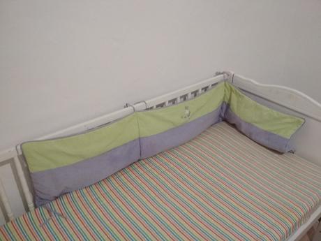 Mantinel do postieľky 166 x 37 cm,