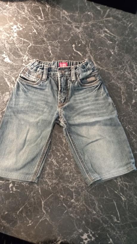 Krátke nohavice, 128