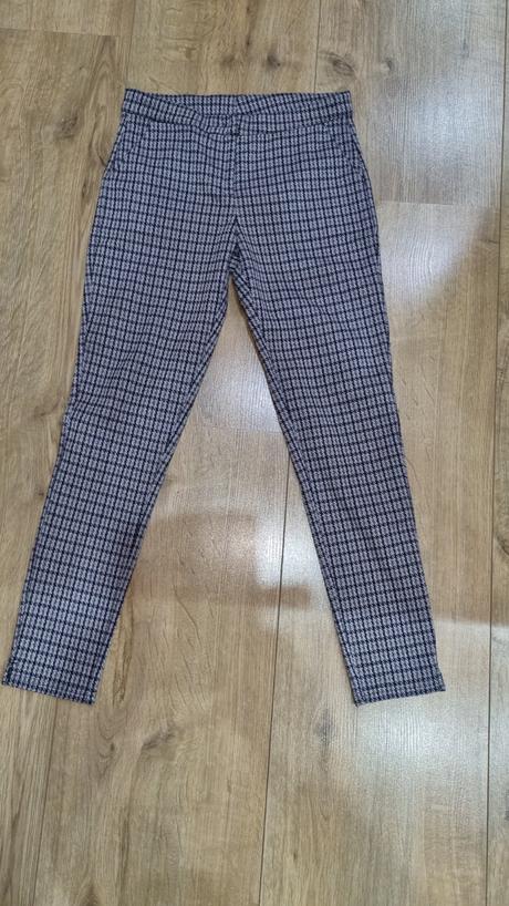 Nohavice karo, next,152