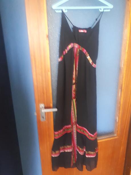 Letné dámske šaty, s