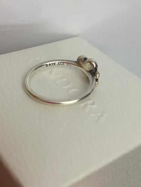 Pandora bicolor prsteň, pandora