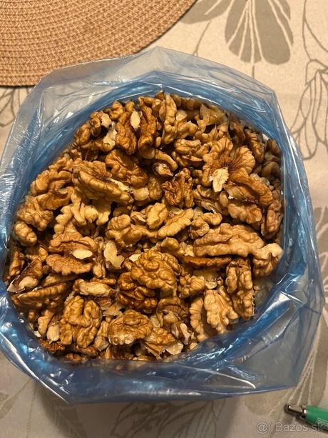 Predam orechy lupane, 