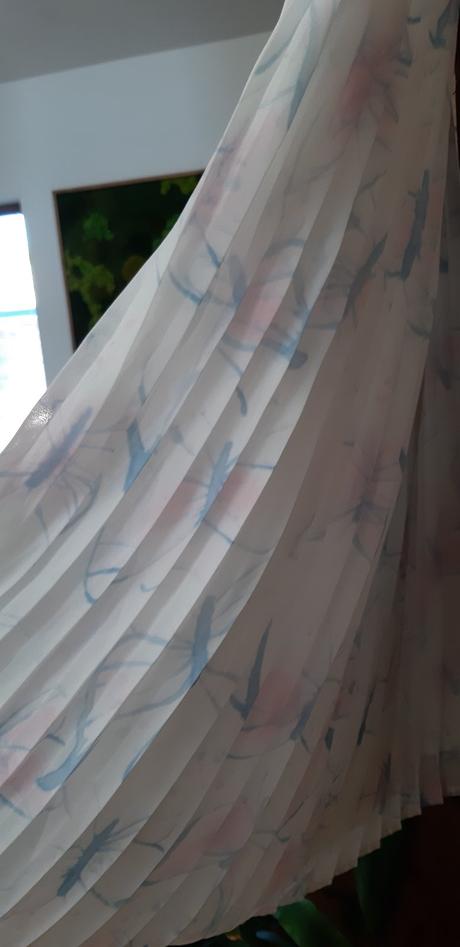 Šatičky, reserved,128