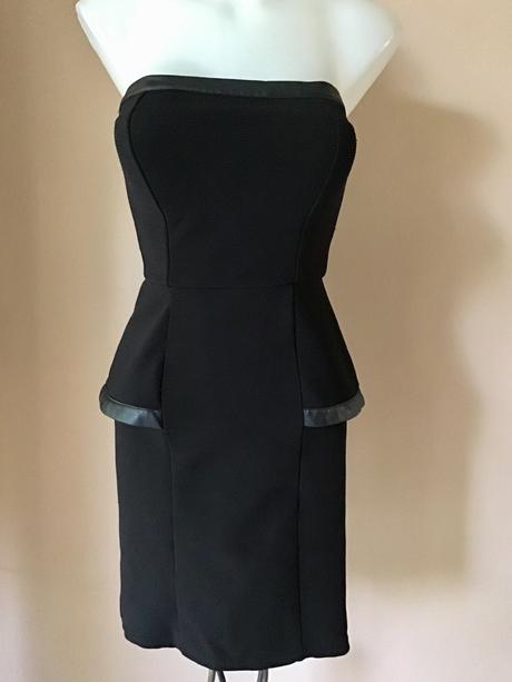 Pruzne úpletove saty /59a, amisu,xs