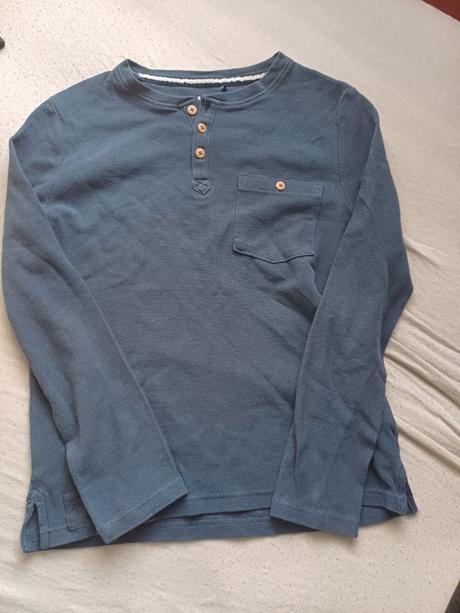 Tricko, reserved,152