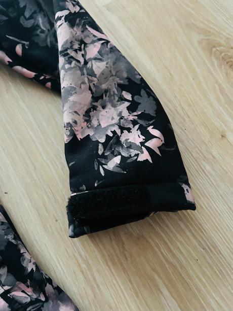 Krásna softshellová bunda značky dkny, pc 120 eur, dkny,140