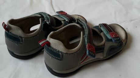 Kvalitné sandálky, protetika,30