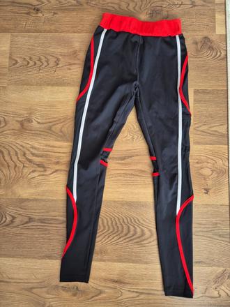 Bezchybné legíny na šport mp, s