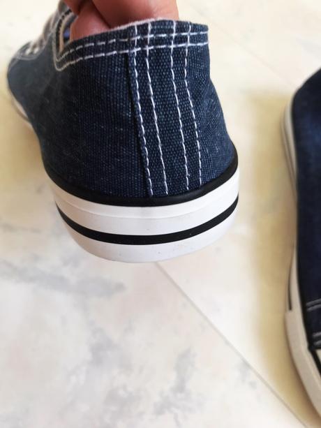 Riflové tenisky, 37