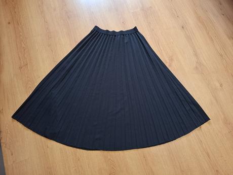 Skladaná sukňa (veľkosť xl), xl