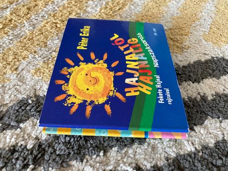 Hajnaltól hajnalig leporelo,