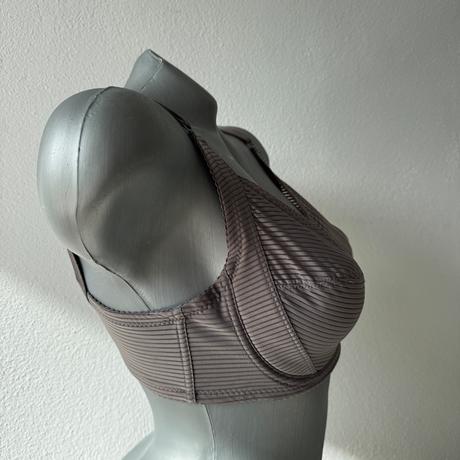 Jemne vystužená podprsenka s kosticami 8038, 85d