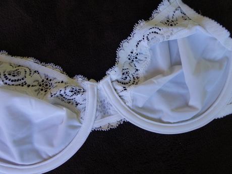 Podprsenka triumph minimizer, veľ. 75c, triumph,75c