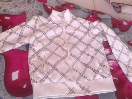 Obojstranná snehobiela bundička, m