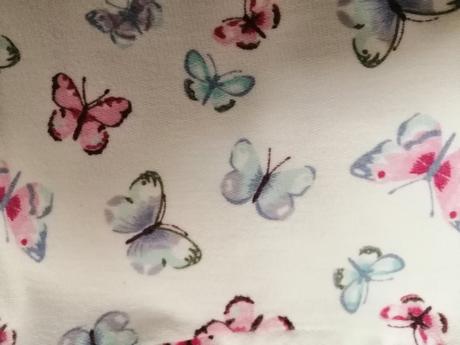 Mikina s motýlikmi, f&f,110