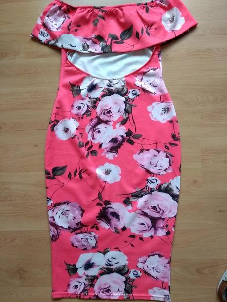 Nádherné letné šaty, m