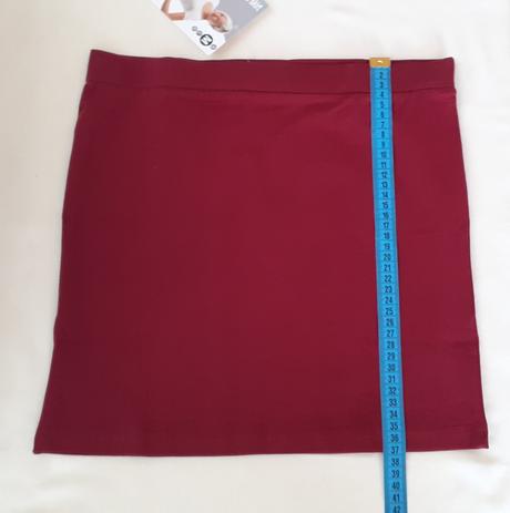 Sukňa, elastická, krátka, viac veľkostí a farieb, l / m / s