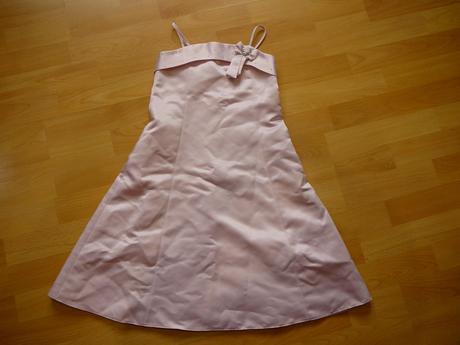 Dievcenske saty bhs, 116