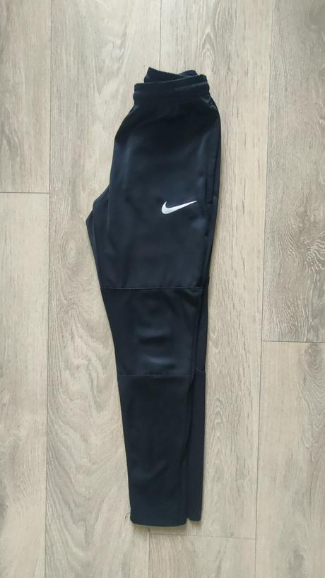 Detské športové tepláky zn.nike, 128-137 cm, veľ.s, nike,128