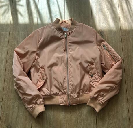 Dámska bomber bundička, reserved,36
