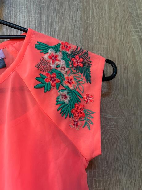 Tricko s tielkom, f&f