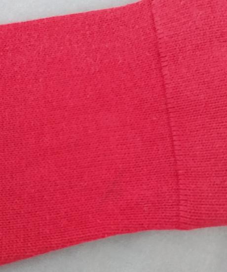 Červený svetrík, tu,116