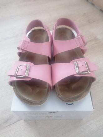 Šľapky/prezuvky 37/38, protetika,38