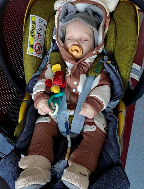 Overaly zezuzulla rôzne, 62